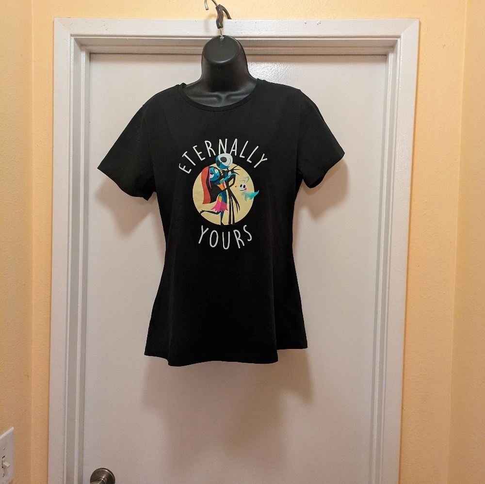 Stitch Shoppe by Loungefly The Nightmare before Christmas tshirt sz XL